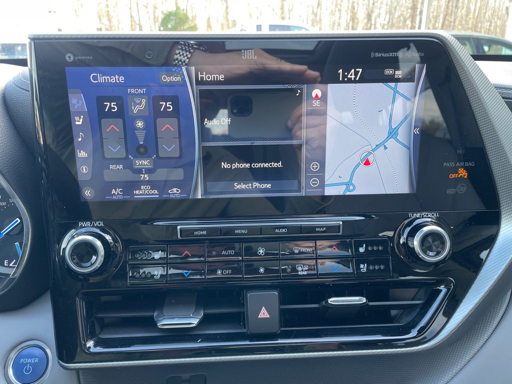 2021 Toyota Highlander Image 14