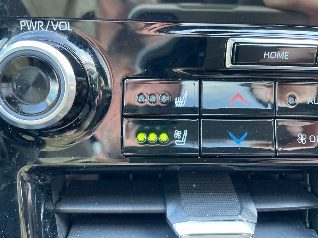 2021 Toyota Highlander Image 15