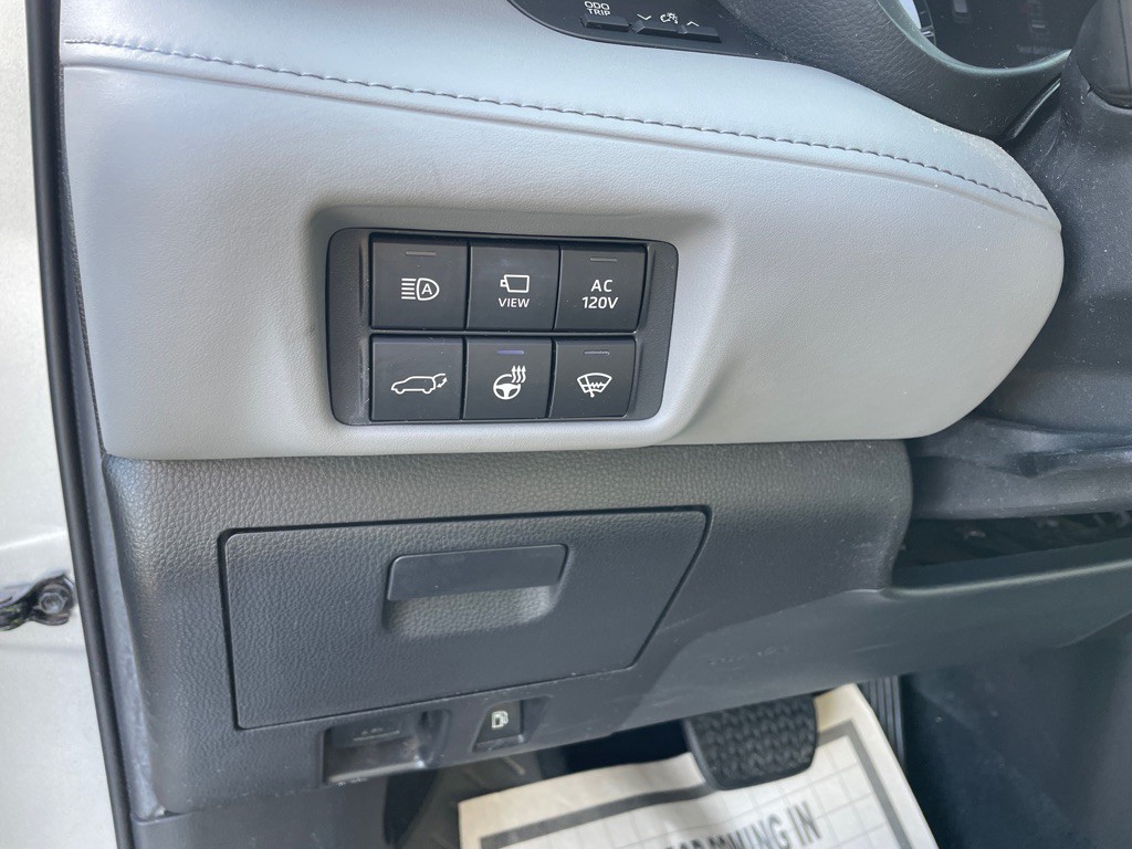 2021 Toyota Highlander Image 21