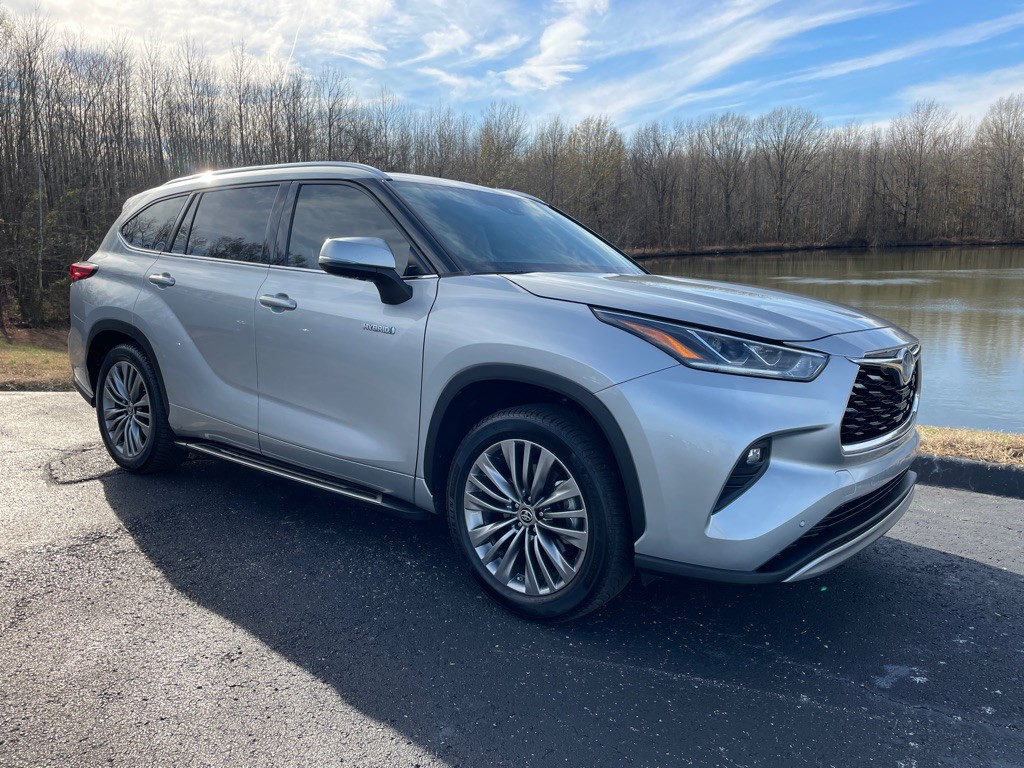 2021 Toyota Highlander Image 40