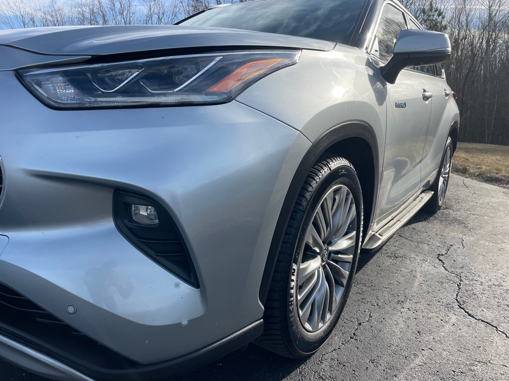 2021 Toyota Highlander Image 54