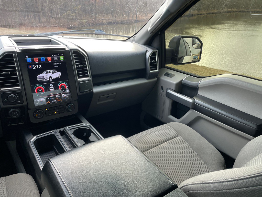 2017 Ford F-150 Image 25