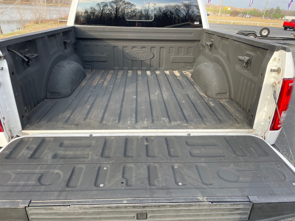 2017 Ford F-150 Image 40
