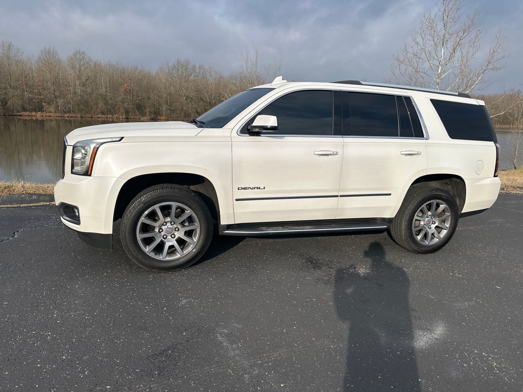 2018 GMC Yukon Image 3