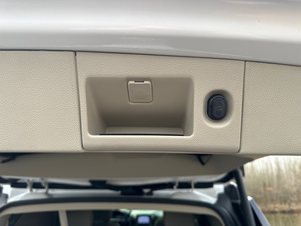 2018 GMC Yukon Image 37