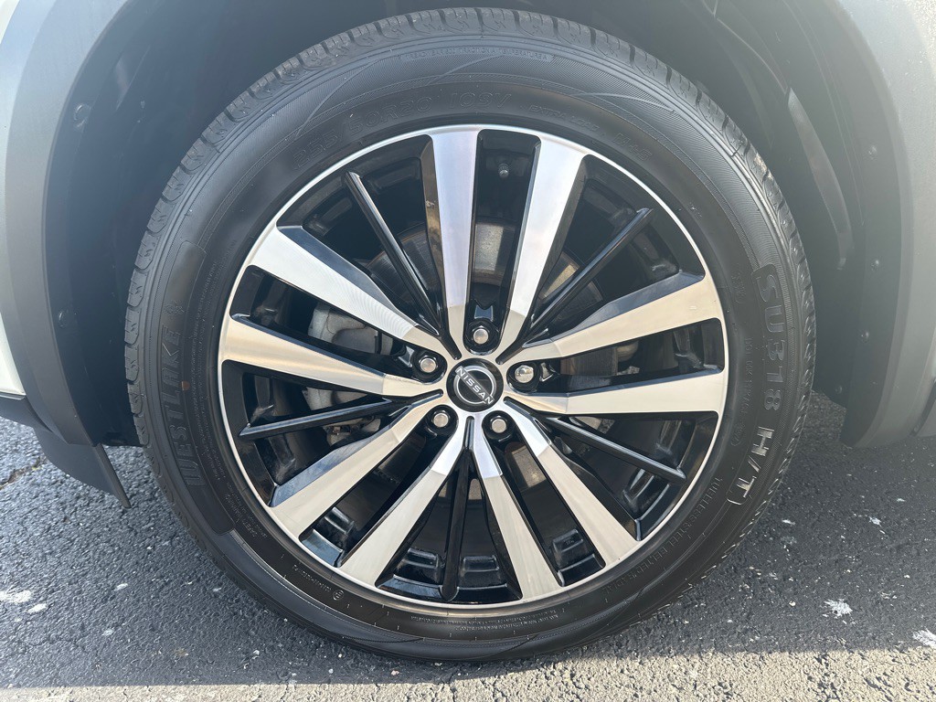 2023 Nissan Pathfinder Image 50