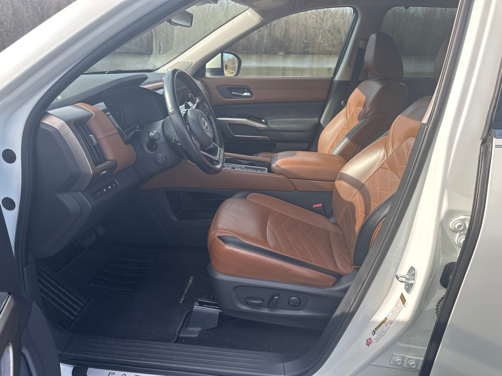 2023 Nissan Pathfinder Image 9