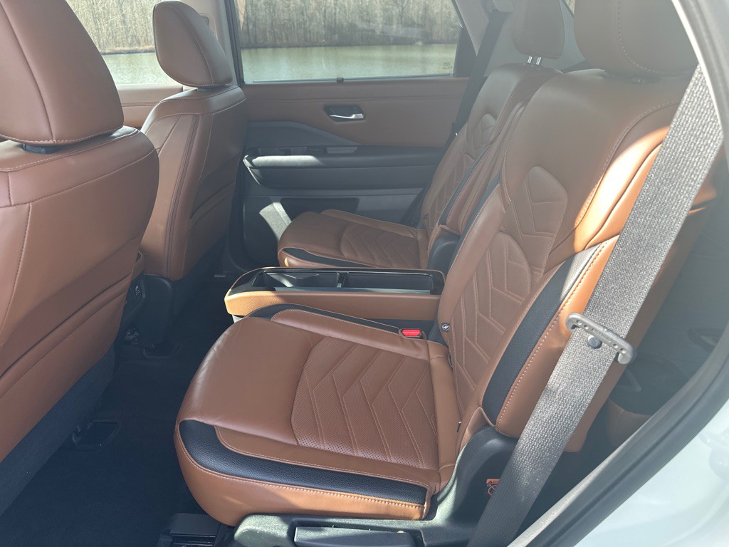 2023 Nissan Pathfinder Image 23