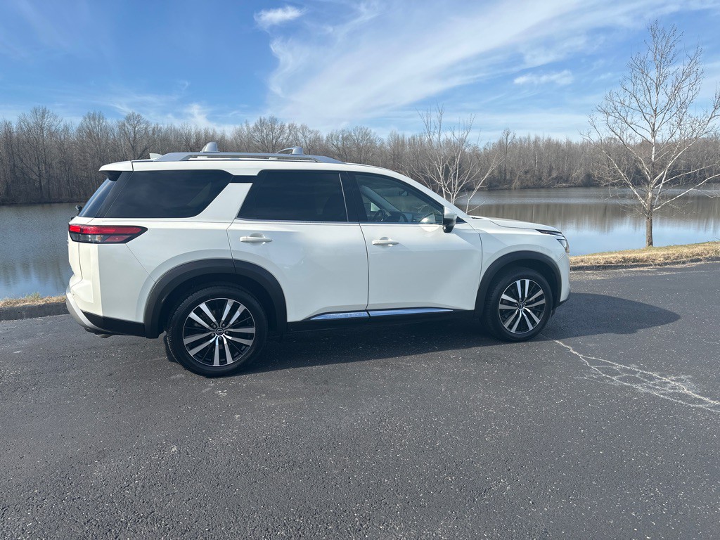 2023 Nissan Pathfinder Image 39