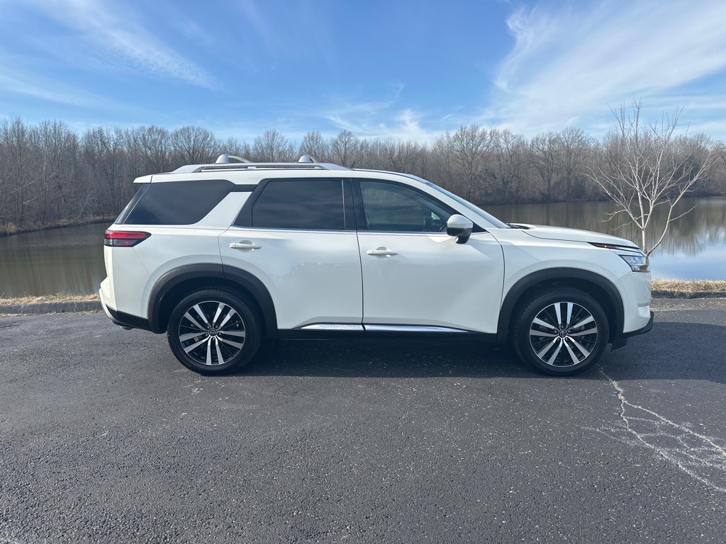 2023 Nissan Pathfinder Image 53