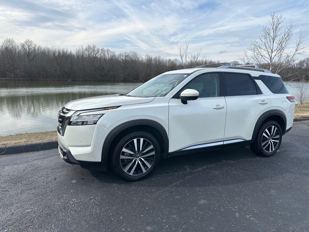 2023 Nissan Pathfinder Image 55