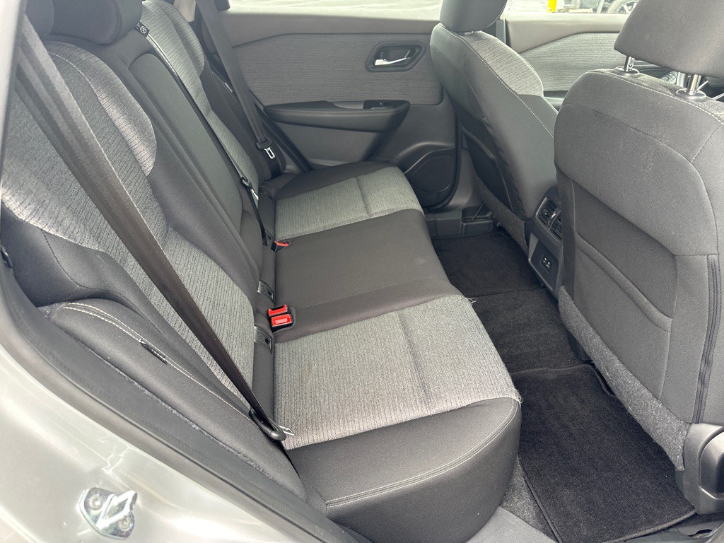 2022 Nissan Rogue Image 31