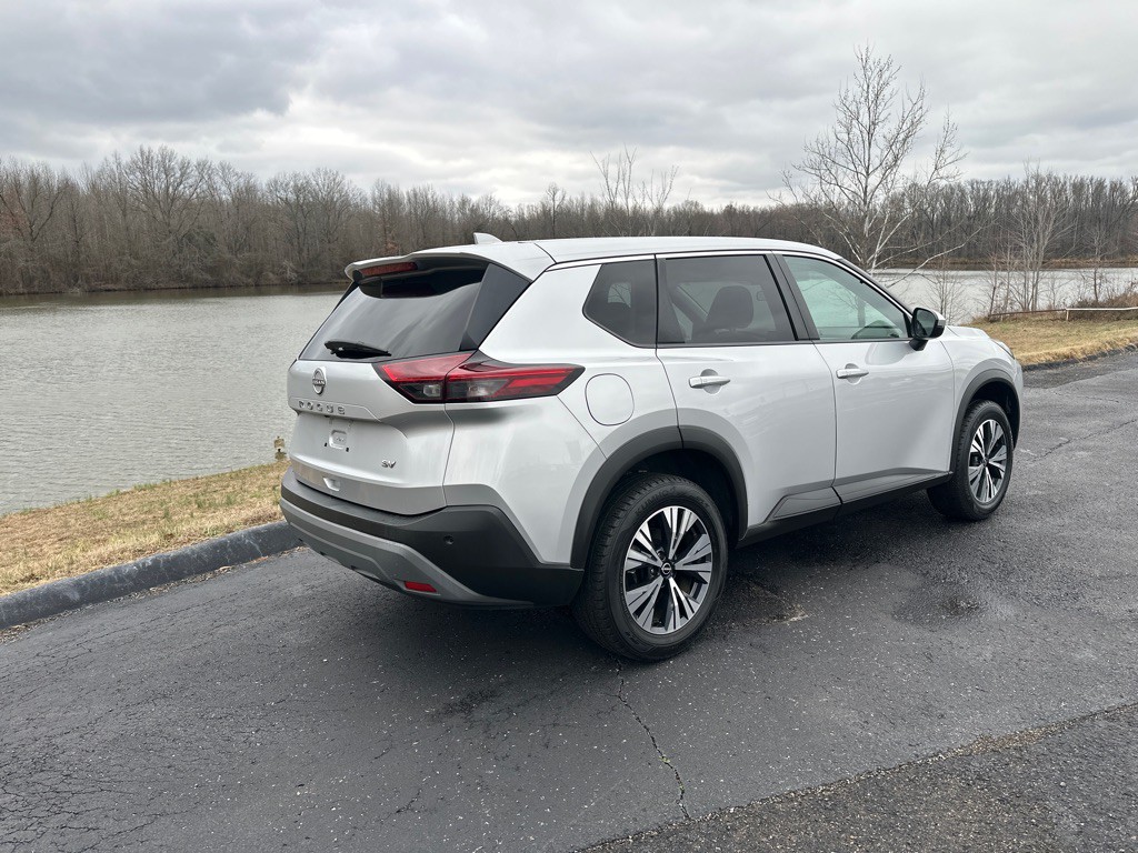 2022 Nissan Rogue Image 41