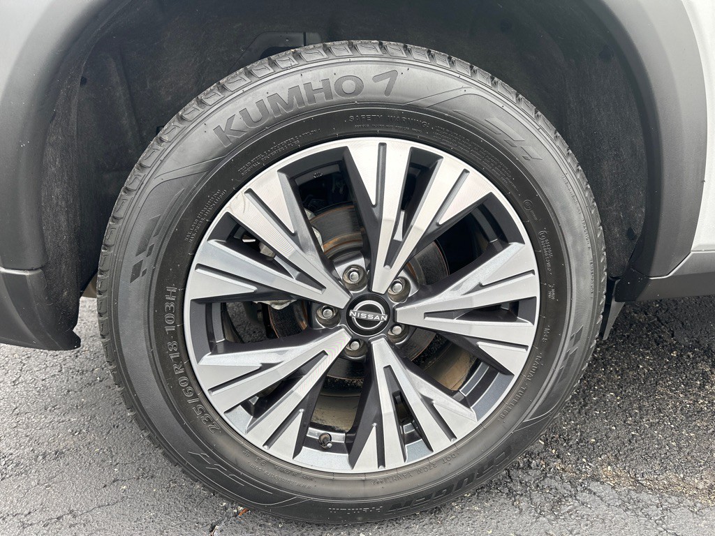 2022 Nissan Rogue Image 44