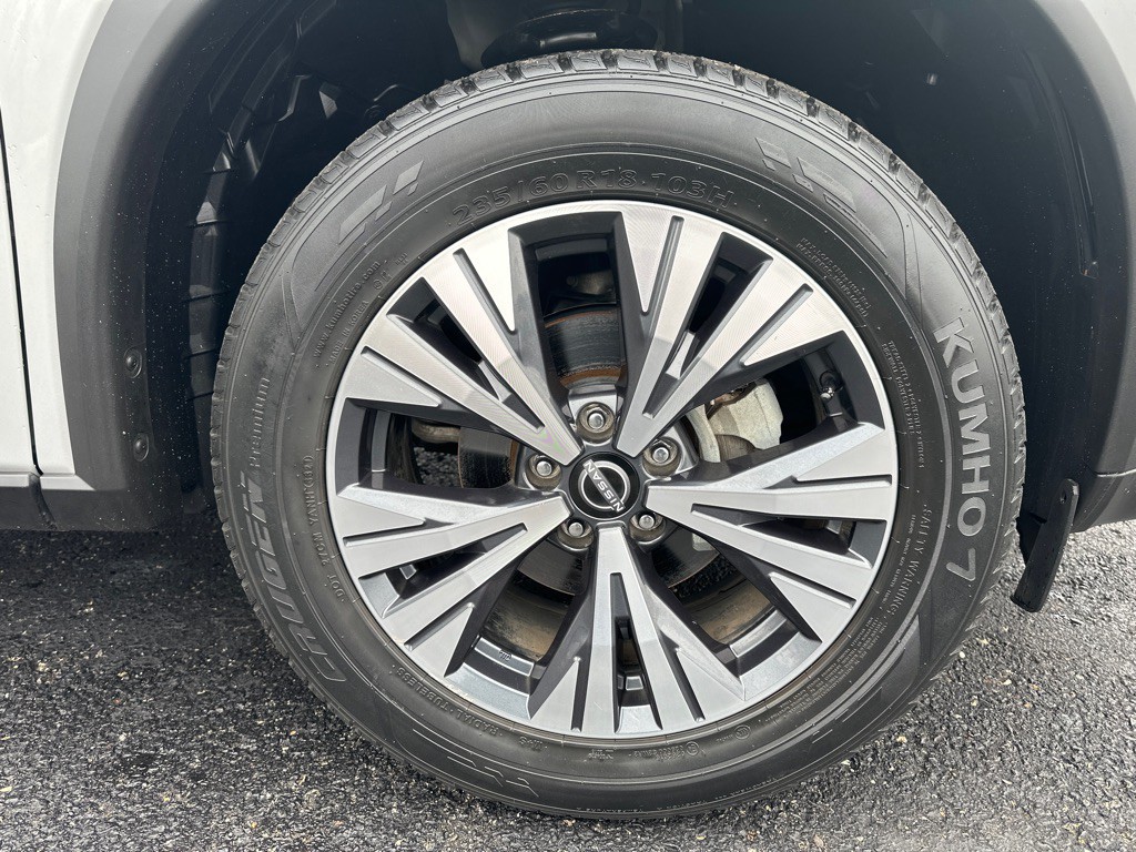 2022 Nissan Rogue Image 45