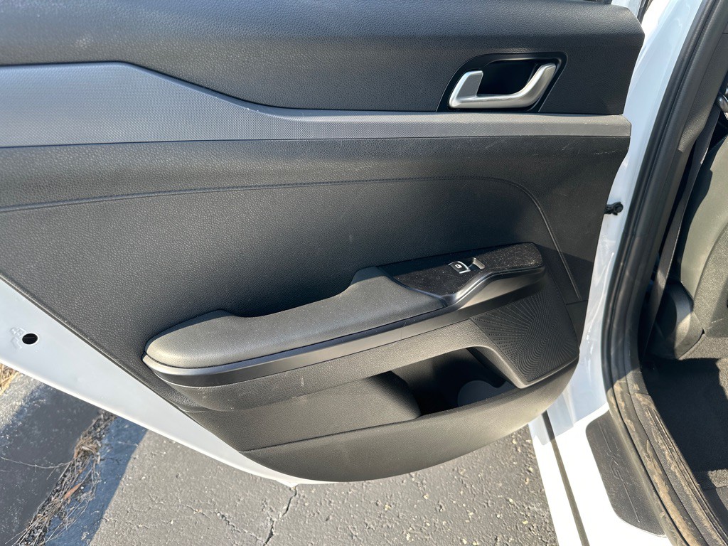 2022 Kia K5 Image 24