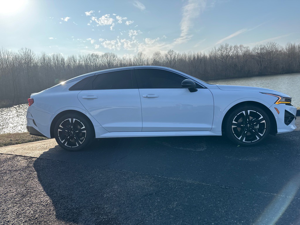 2022 Kia K5 Image 38