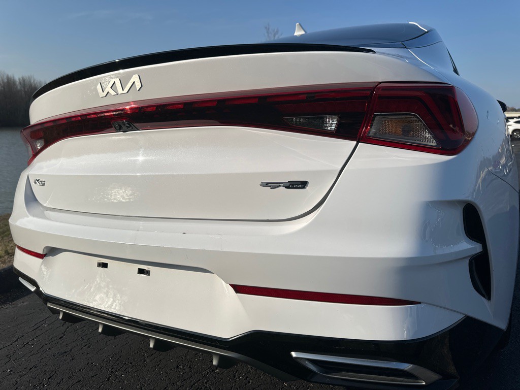 2022 Kia K5 Image 44