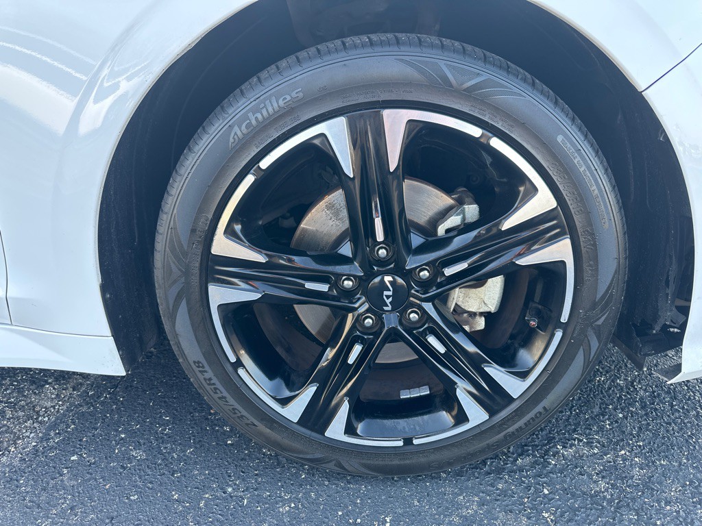 2022 Kia K5 Image 46