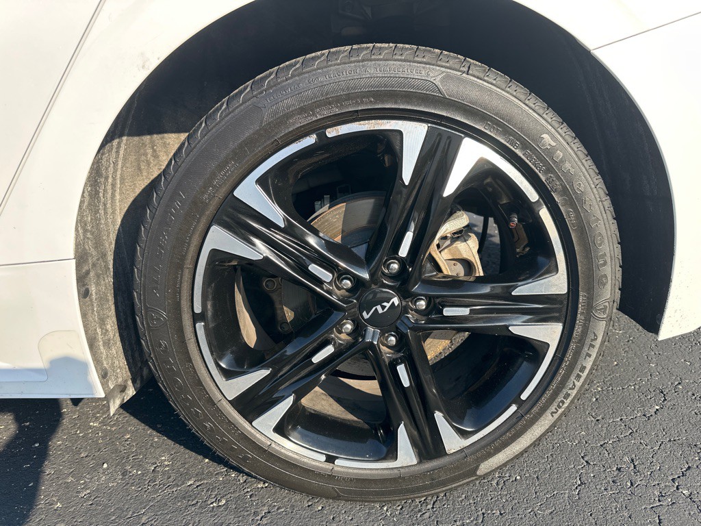 2022 Kia K5 Image 50