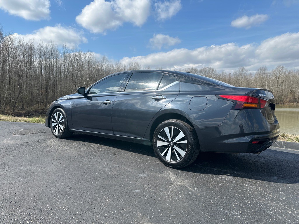 2019 Nissan Altima Image 5