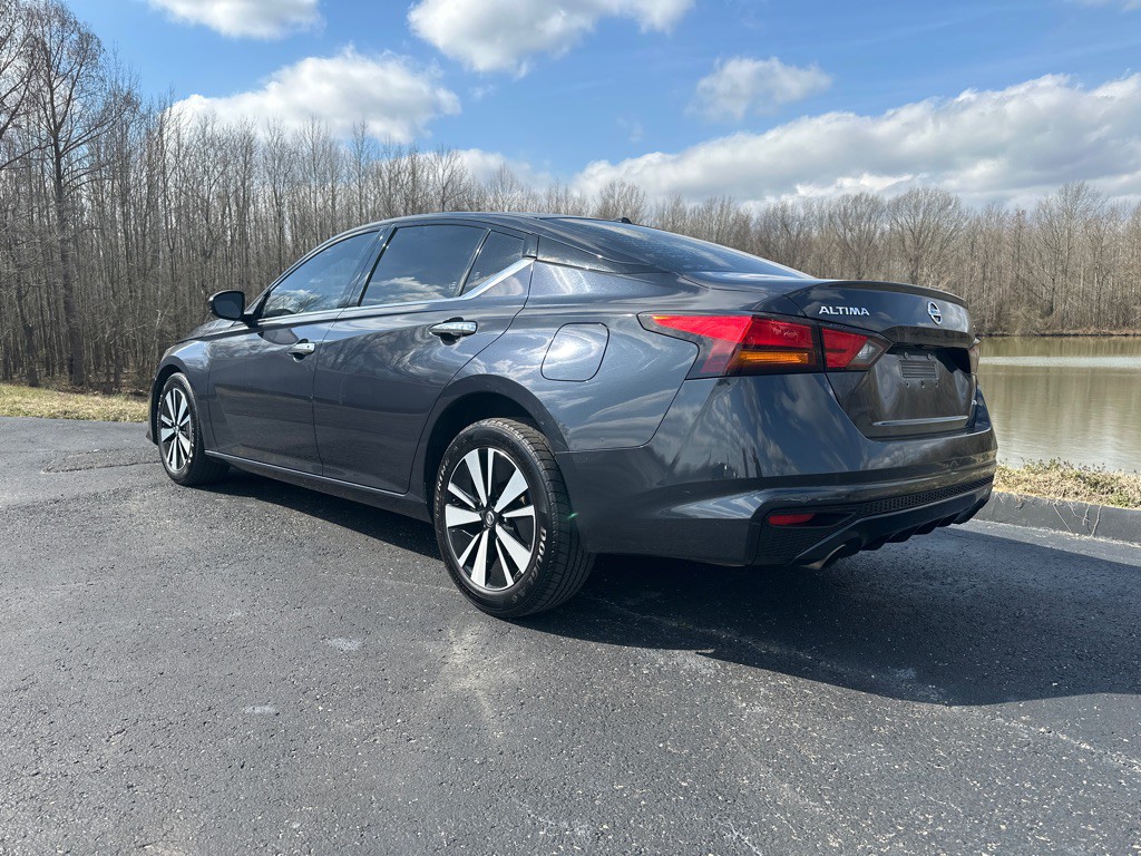 2019 Nissan Altima Image 6