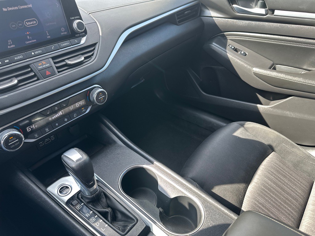 2019 Nissan Altima Image 18