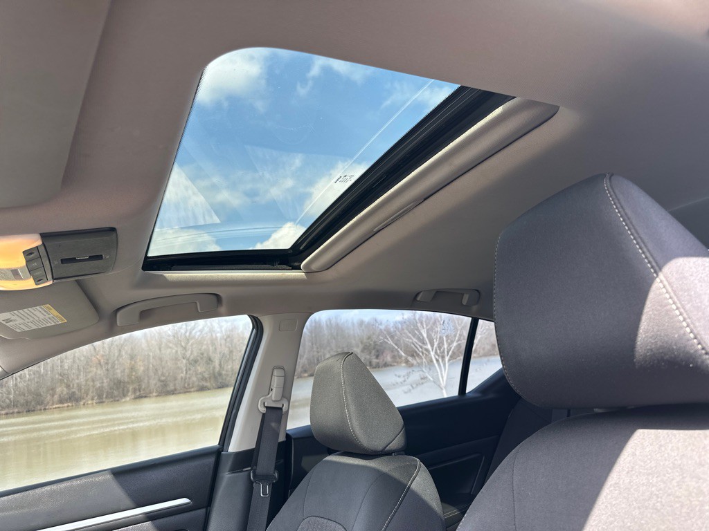 2019 Nissan Altima Image 23