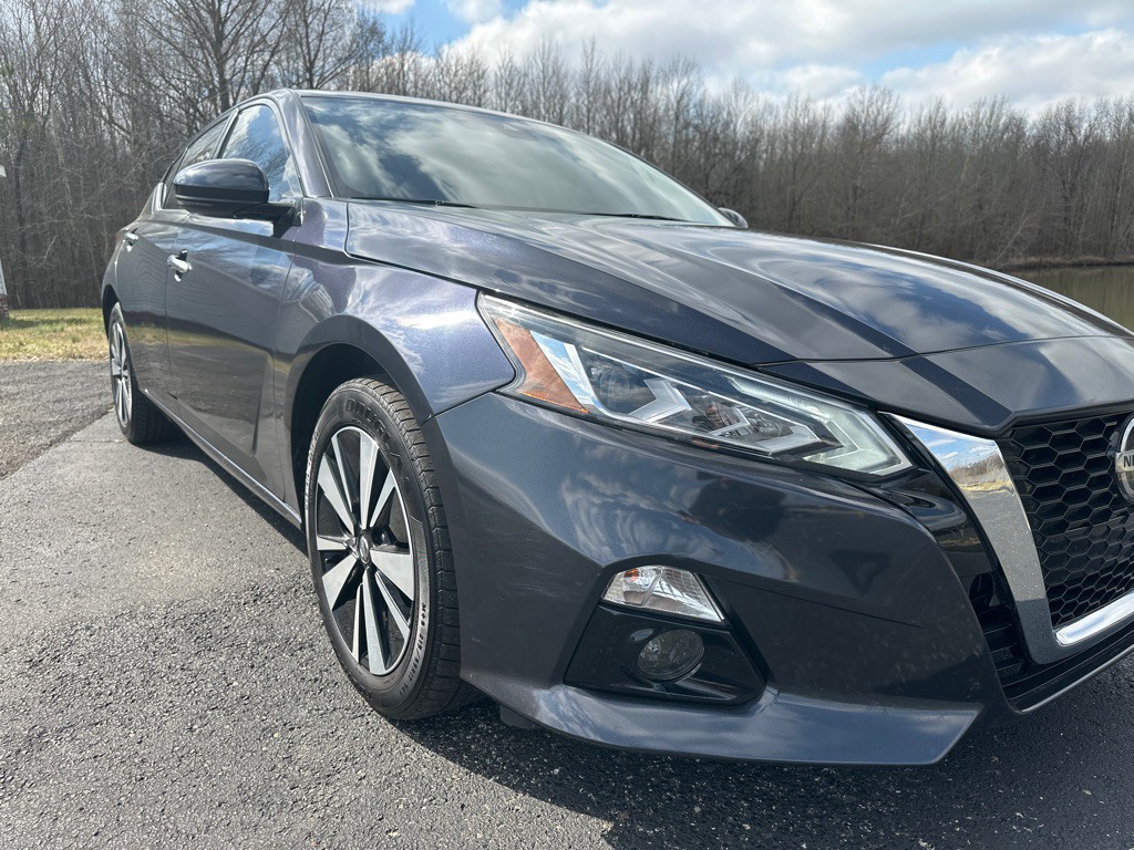 2019 Nissan Altima Image 37