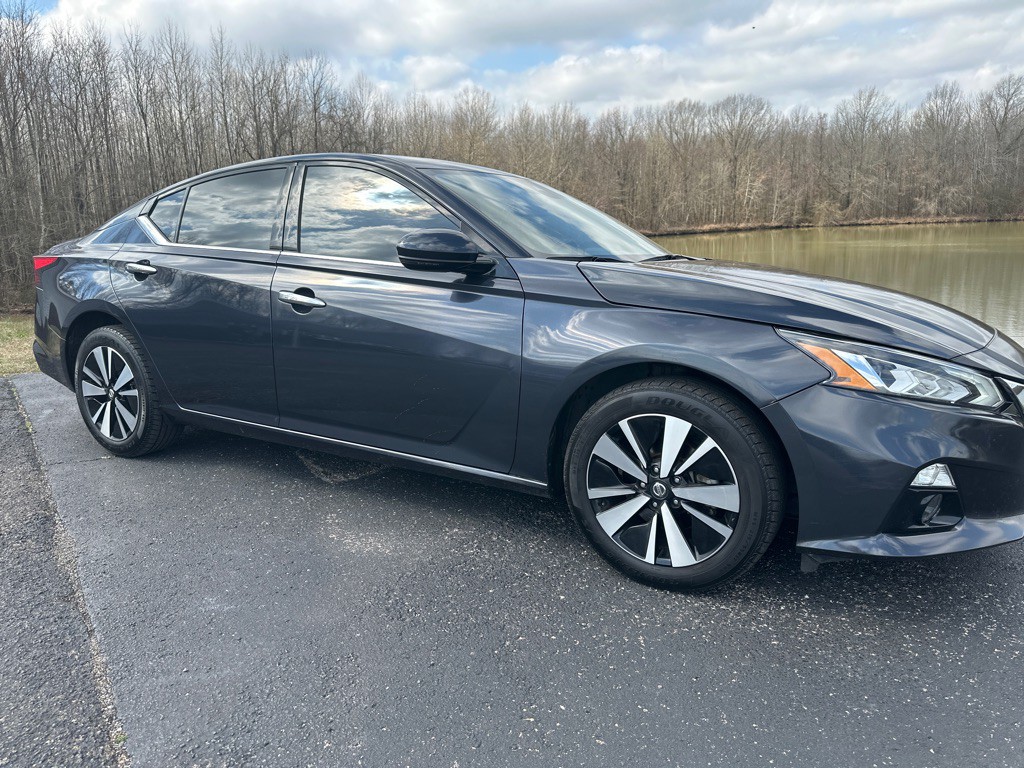 2019 Nissan Altima Image 39