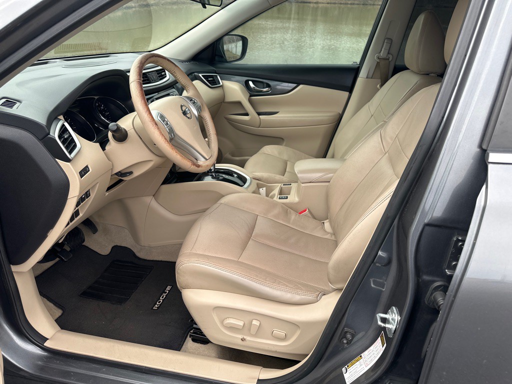2015 Nissan Rogue Image 8