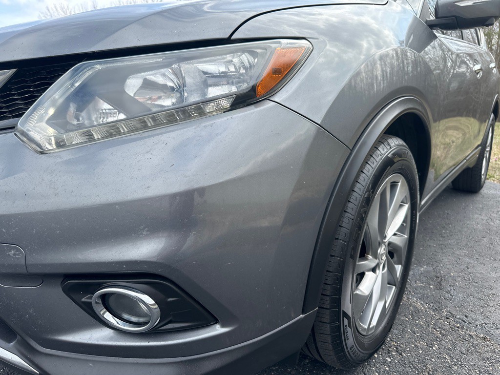 2015 Nissan Rogue Image 45