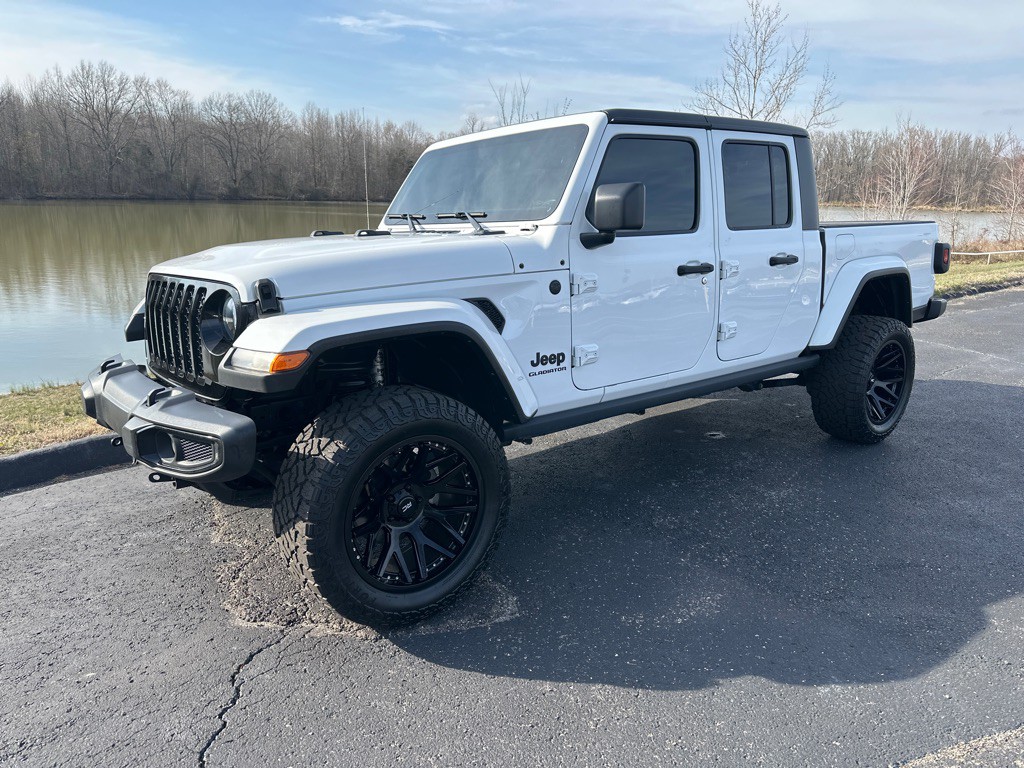 2021 Jeep Gladiator Image 1