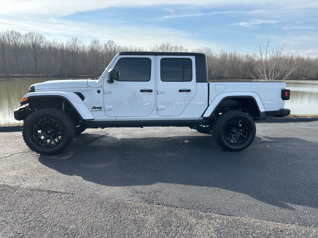 2021 Jeep Gladiator Image 4