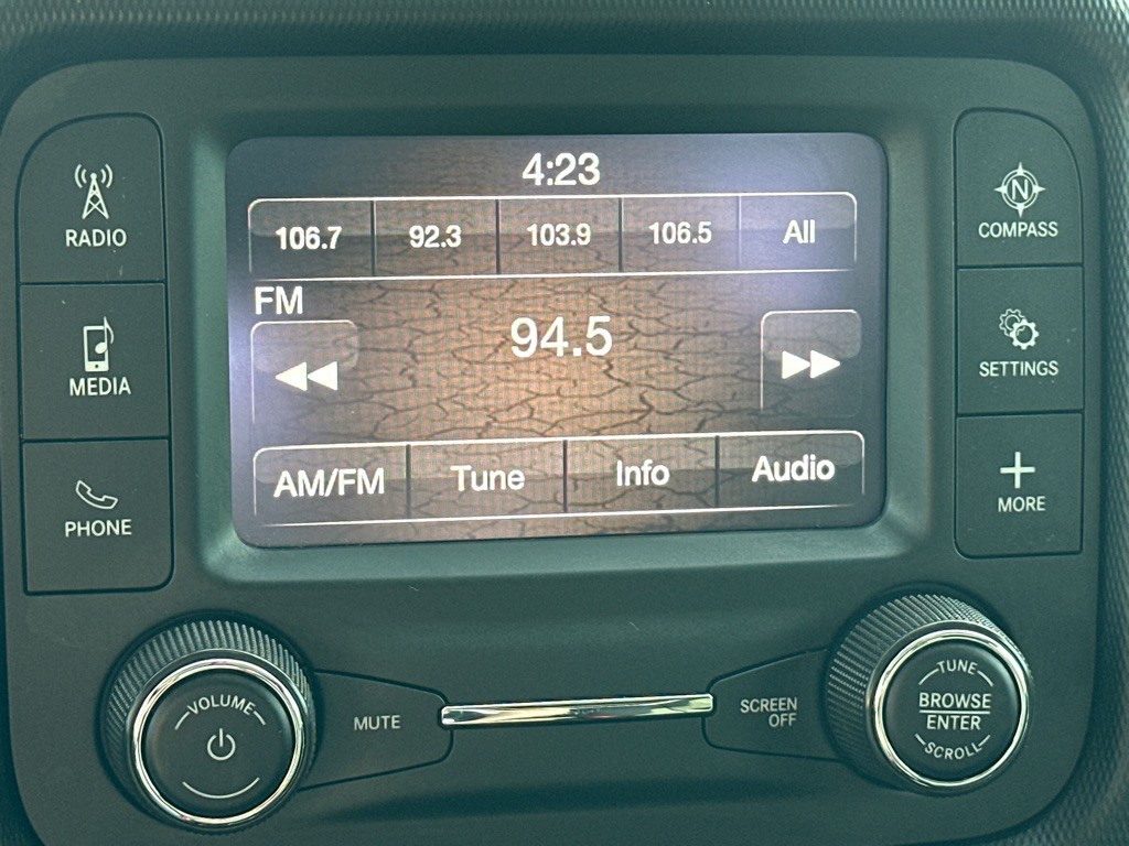 2021 Jeep Gladiator Image 13