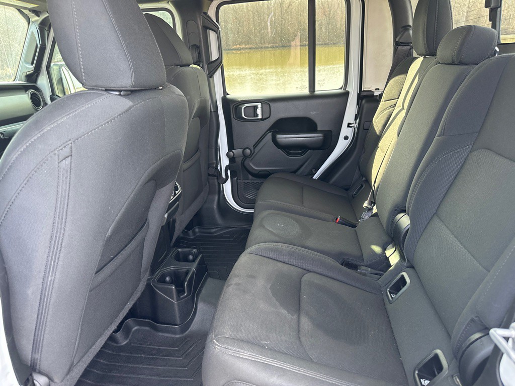 2021 Jeep Gladiator Image 19