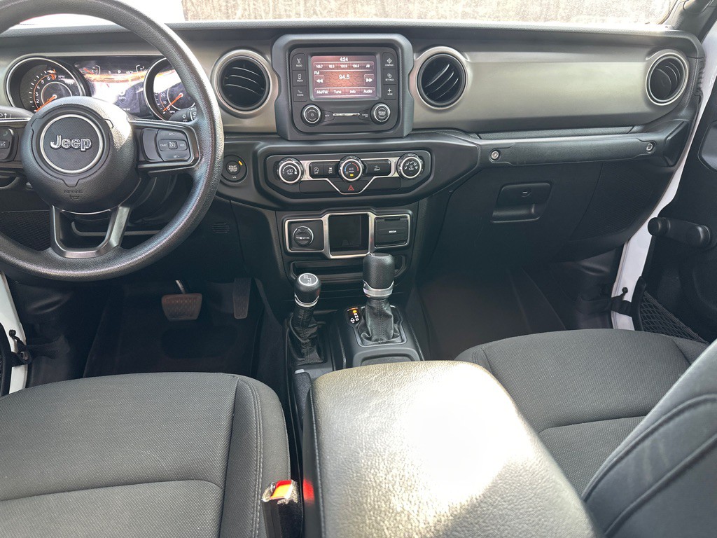 2021 Jeep Gladiator Image 22