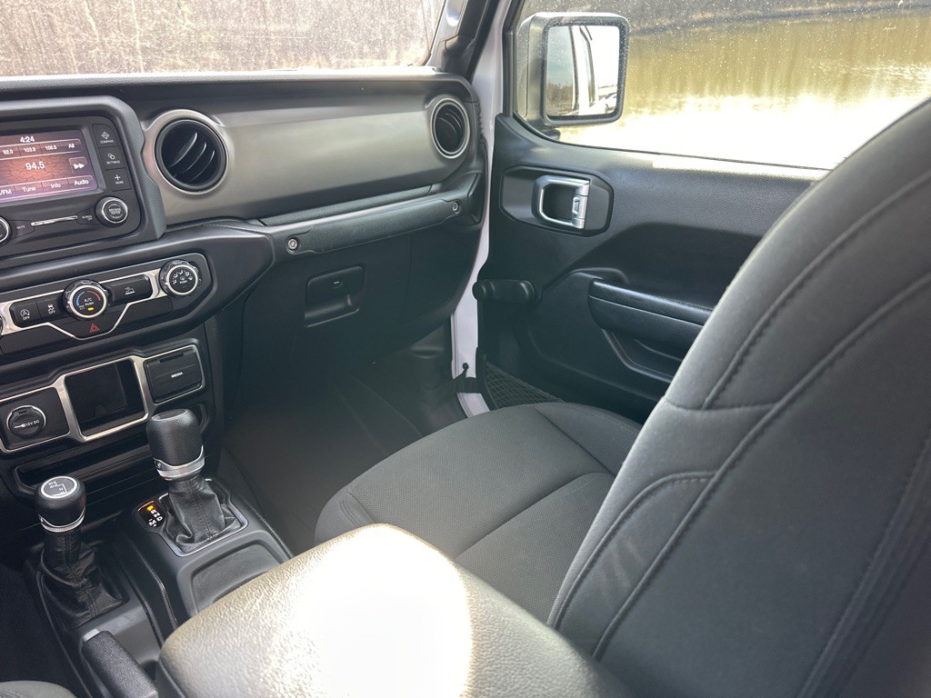 2021 Jeep Gladiator Image 23