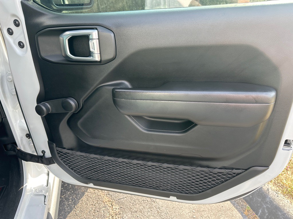 2021 Jeep Gladiator Image 31