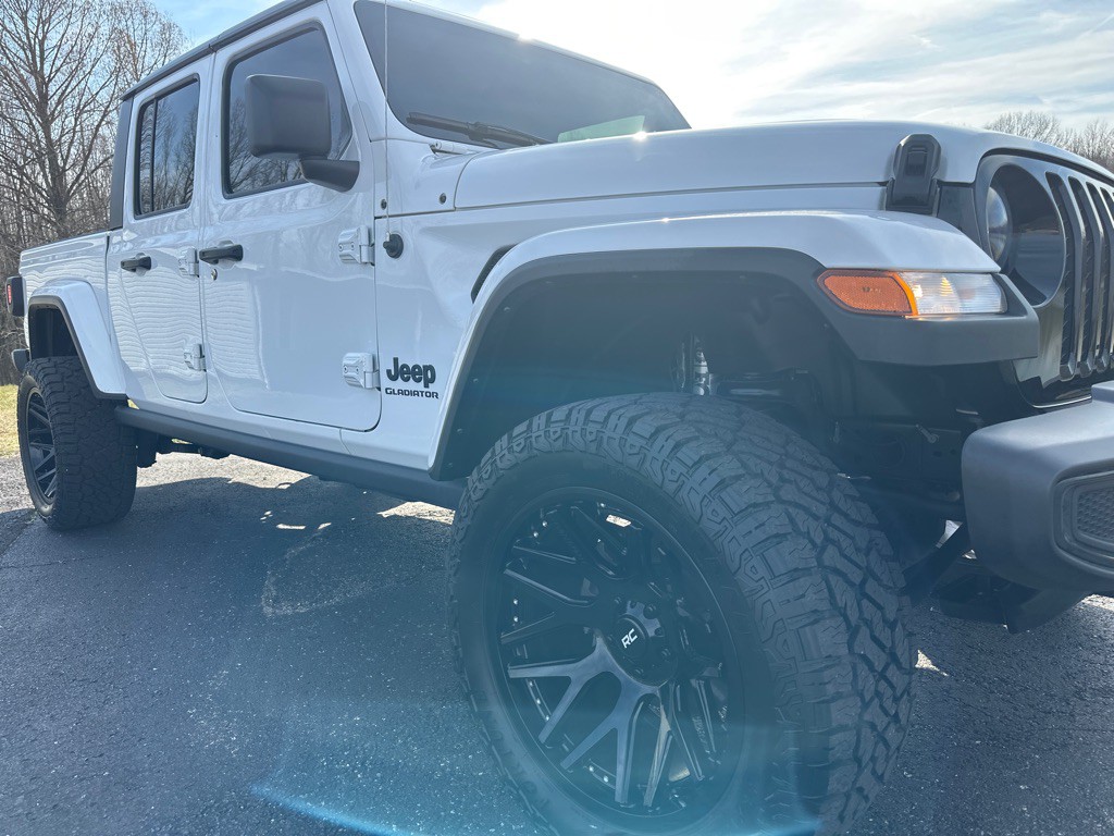 2021 Jeep Gladiator Image 32