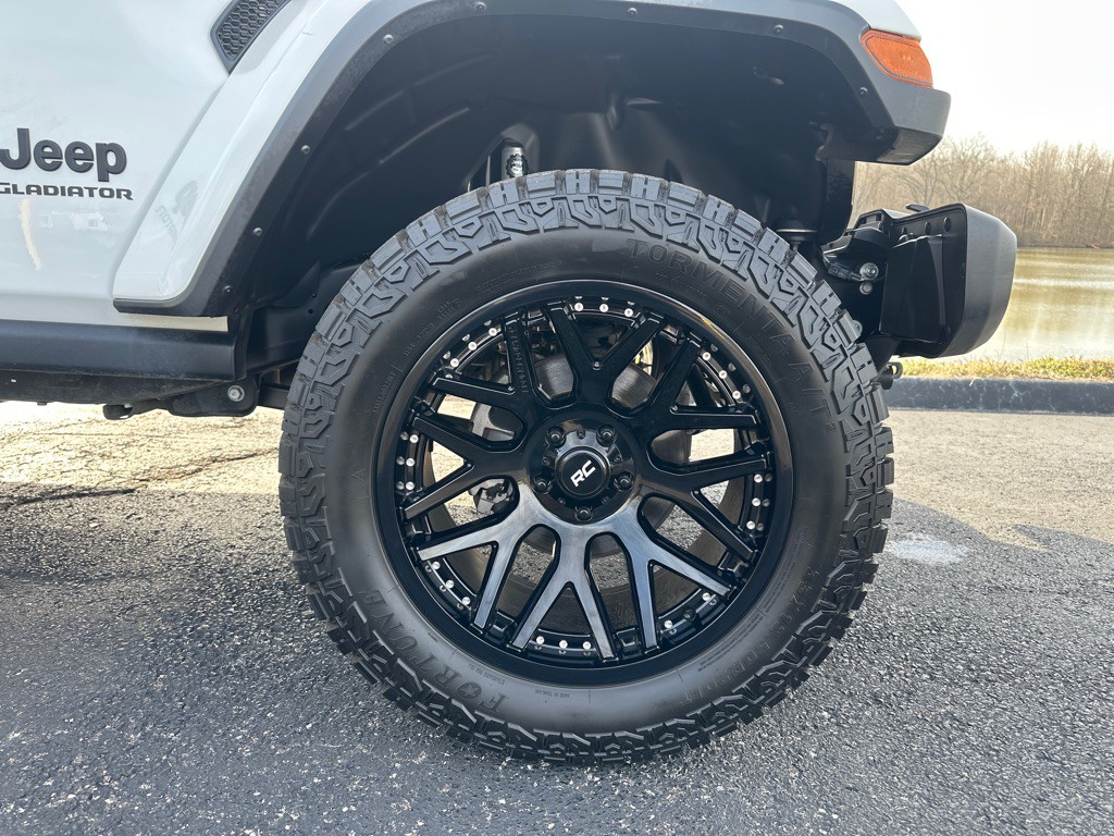 2021 Jeep Gladiator Image 44