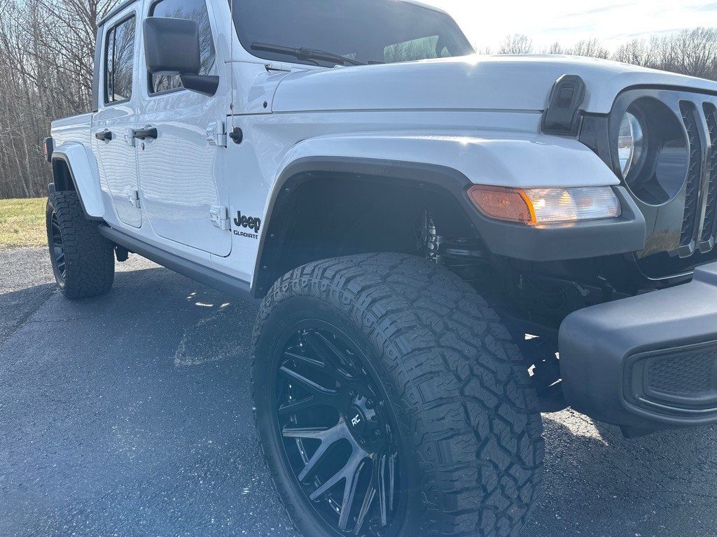 2021 Jeep Gladiator Image 45