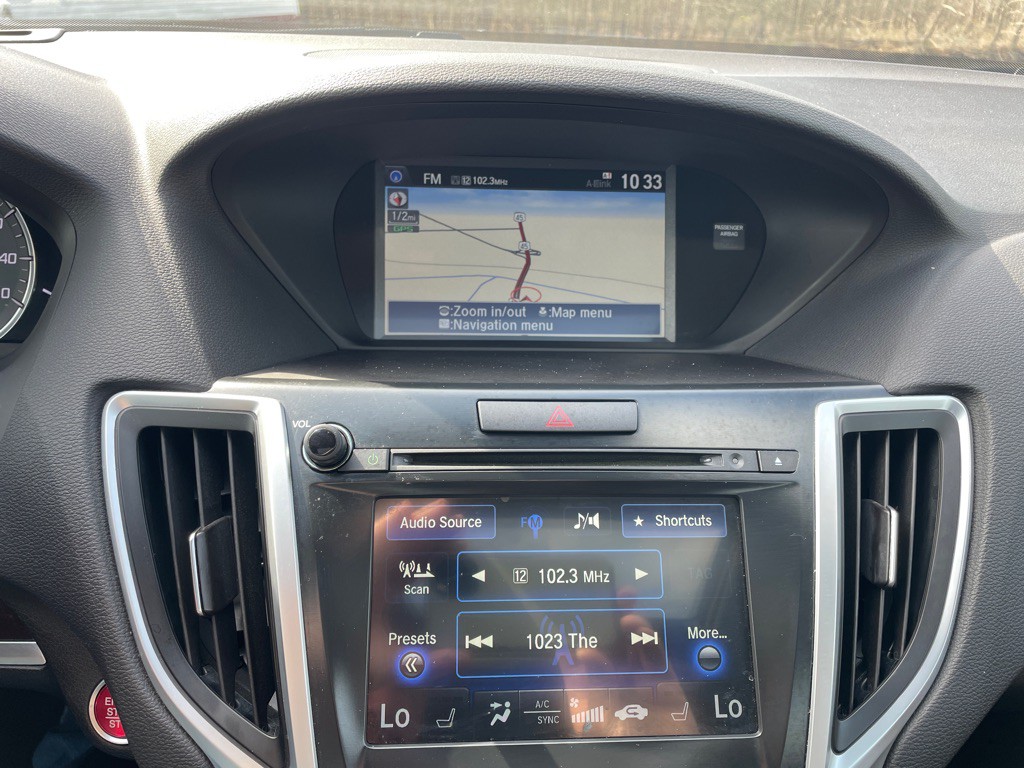 2015 Acura TL Image 15