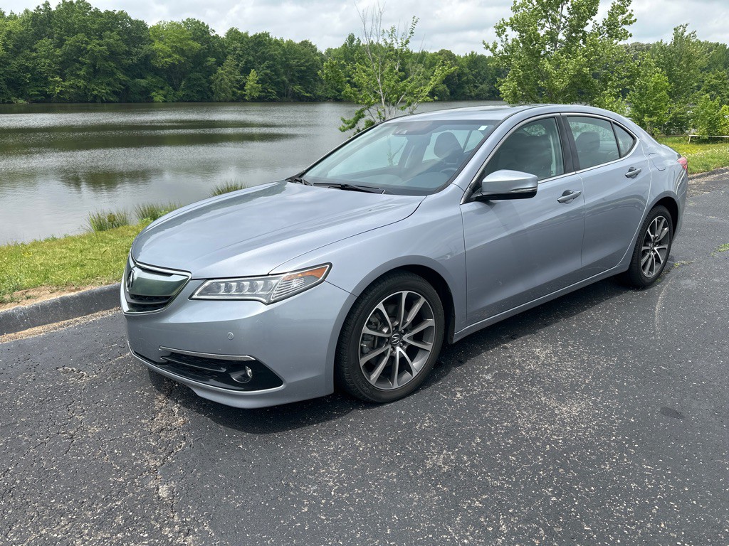 2015 Acura TL Image 2
