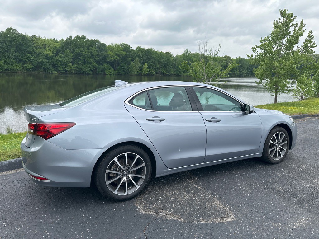 2015 Acura TL Image 40