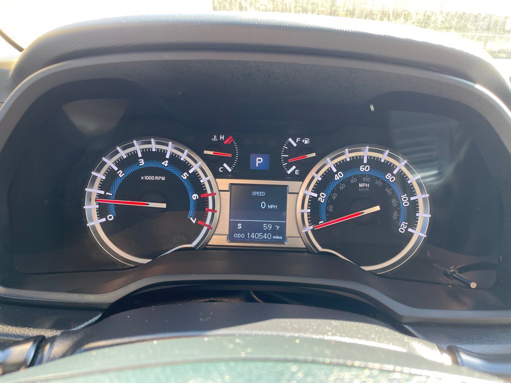 2019 Toyota 4Runner Image 15