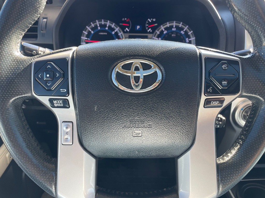 2019 Toyota 4Runner Image 16