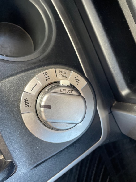 2019 Toyota 4Runner Image 20