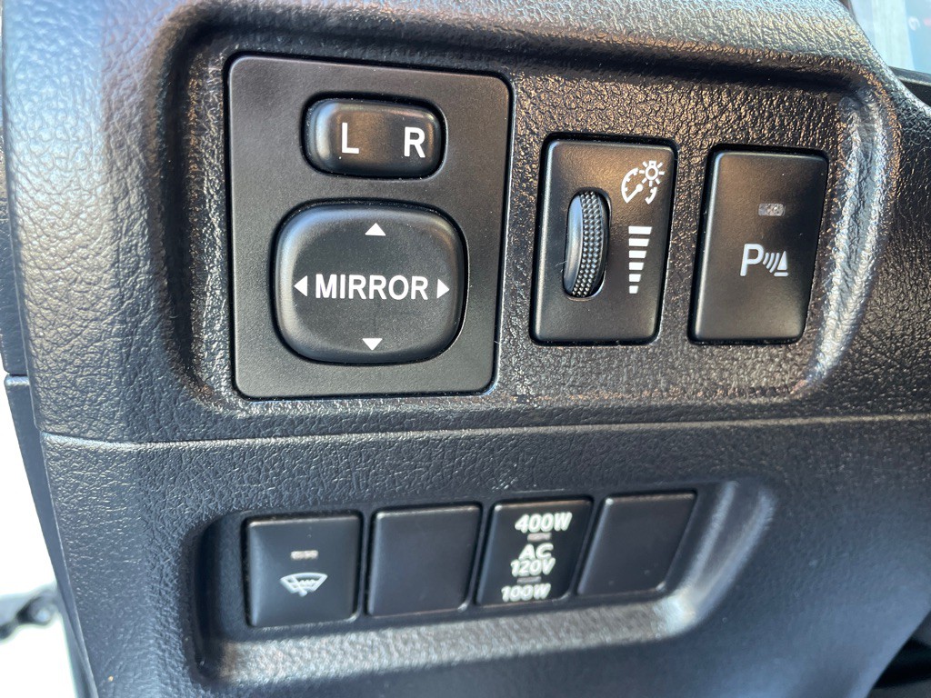 2019 Toyota 4Runner Image 23