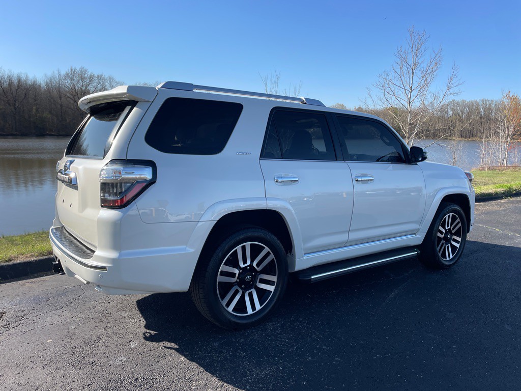 2019 Toyota 4Runner Image 47